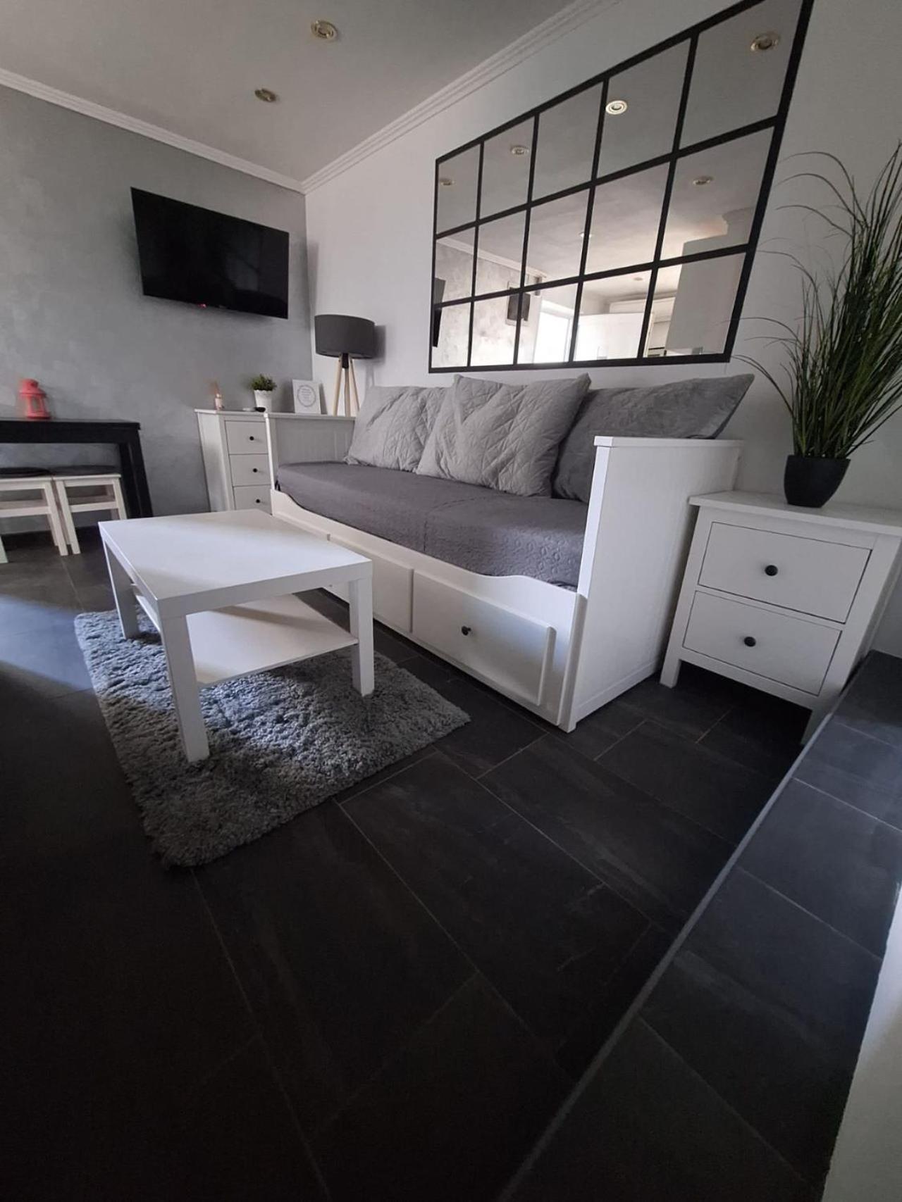 Apartment Lucy Zadar - Free Private Parking ภายนอก รูปภาพ